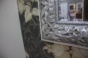 Зеркало Тиффани Premium черная/серебро (ТФСТ-2(П) в Челябинске - cheliabinsk.ok-mebel.com | фото 3